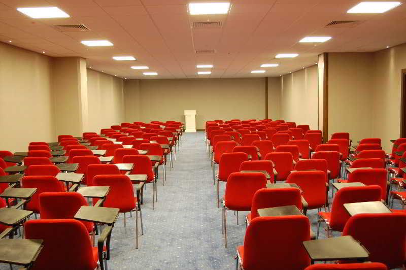 Hilton Garden Inn Kocaeli Sekerpinar Sekerpinari Экстерьер фото