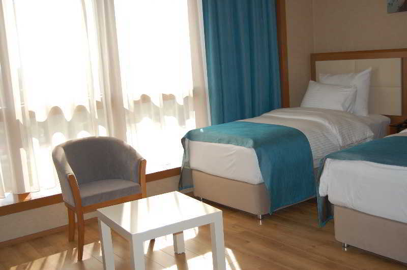 Hilton Garden Inn Kocaeli Sekerpinar Sekerpinari Экстерьер фото