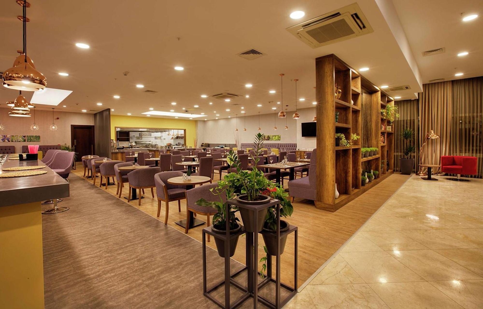 Hilton Garden Inn Kocaeli Sekerpinar Sekerpinari Экстерьер фото